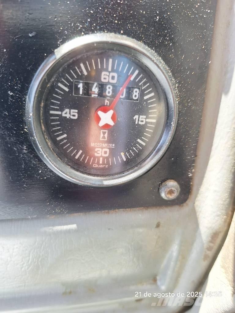 Volvo L 120 E Gumikerekes homlokrakodók