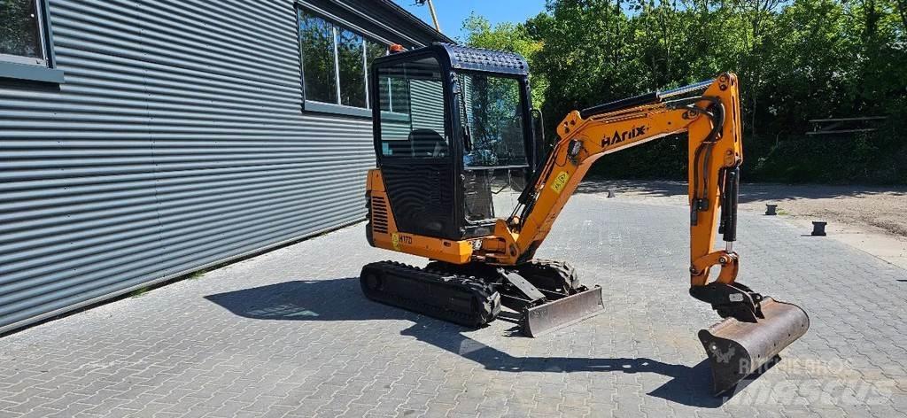 Hanix H 17D Mini kotrók < 7t