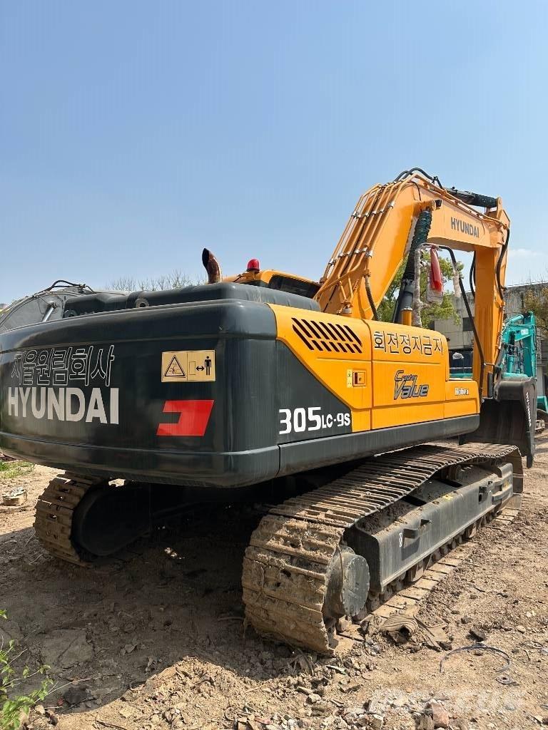 Hyundai 305LC-9S Lánctalpas kotrók