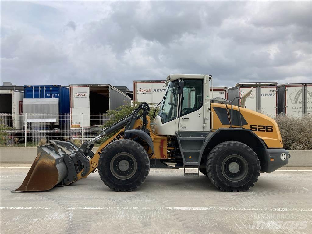 Liebherr L 526 Gumikerekes homlokrakodók