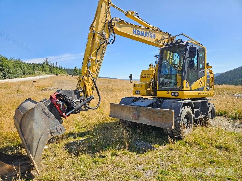 Komatsu PW 148-11 Gumikerekes kotrók