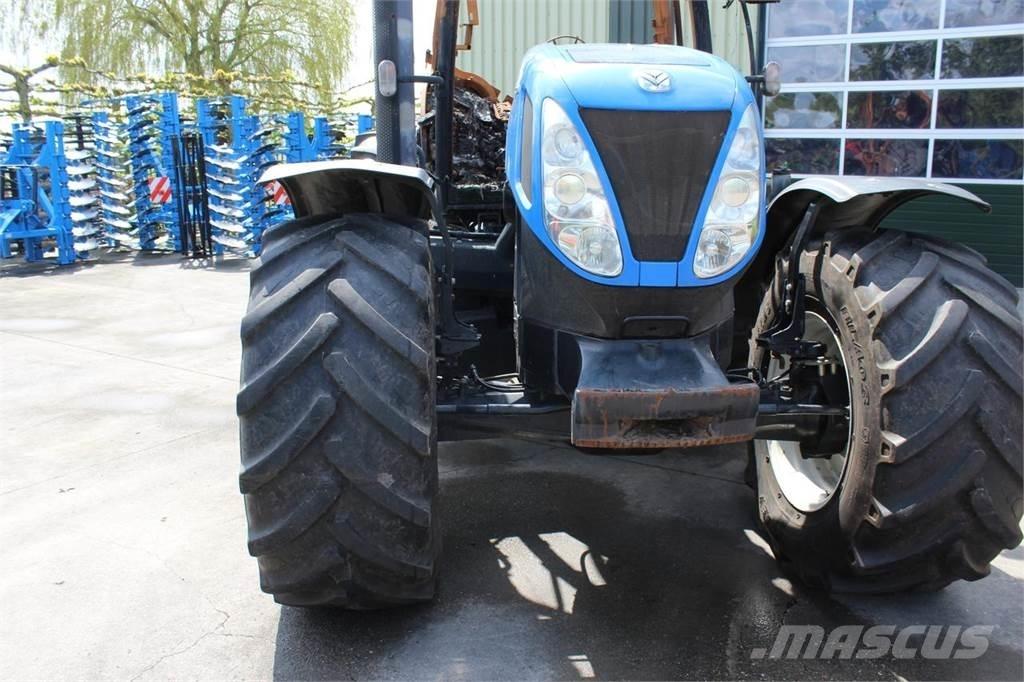 New Holland T7030 Traktorok