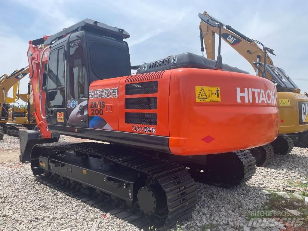 Hitachi ZX 200 Lánctalpas kotrók