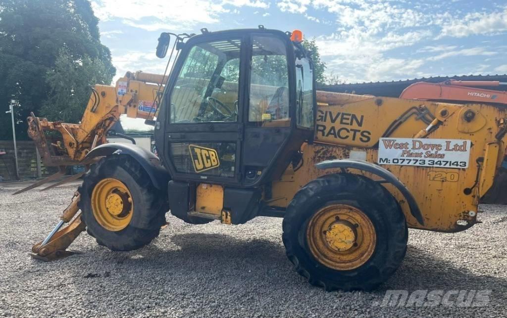 JCB 532-120 Teleszkópos rakodók