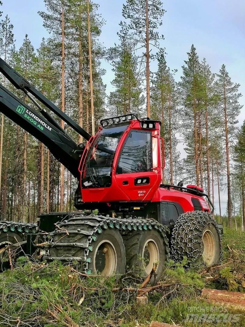 Komatsu 951 Betakarítók