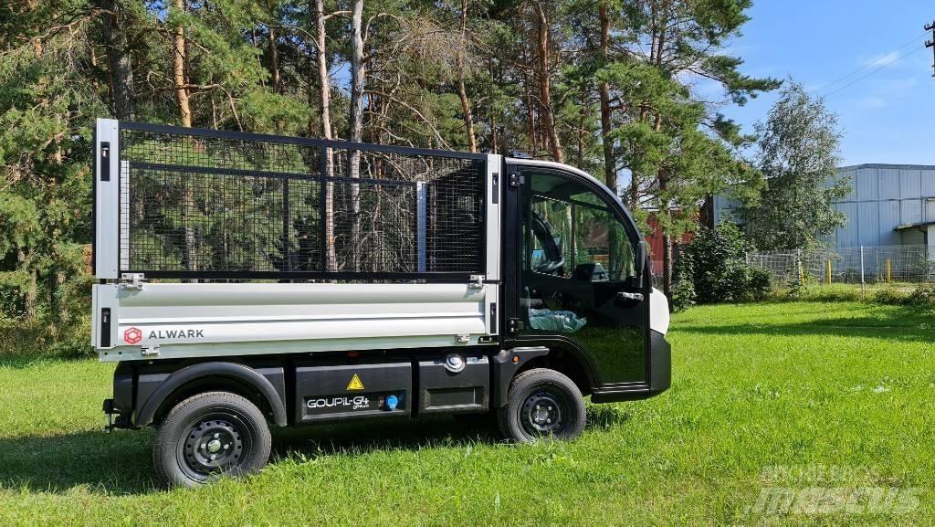 Goupil G4 Szerszámos kocsi