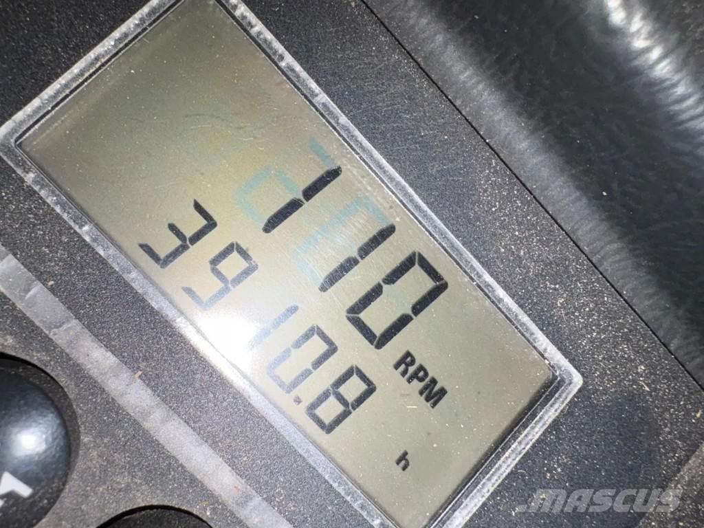 Aebi MFH 2500 Úttakarító gépek