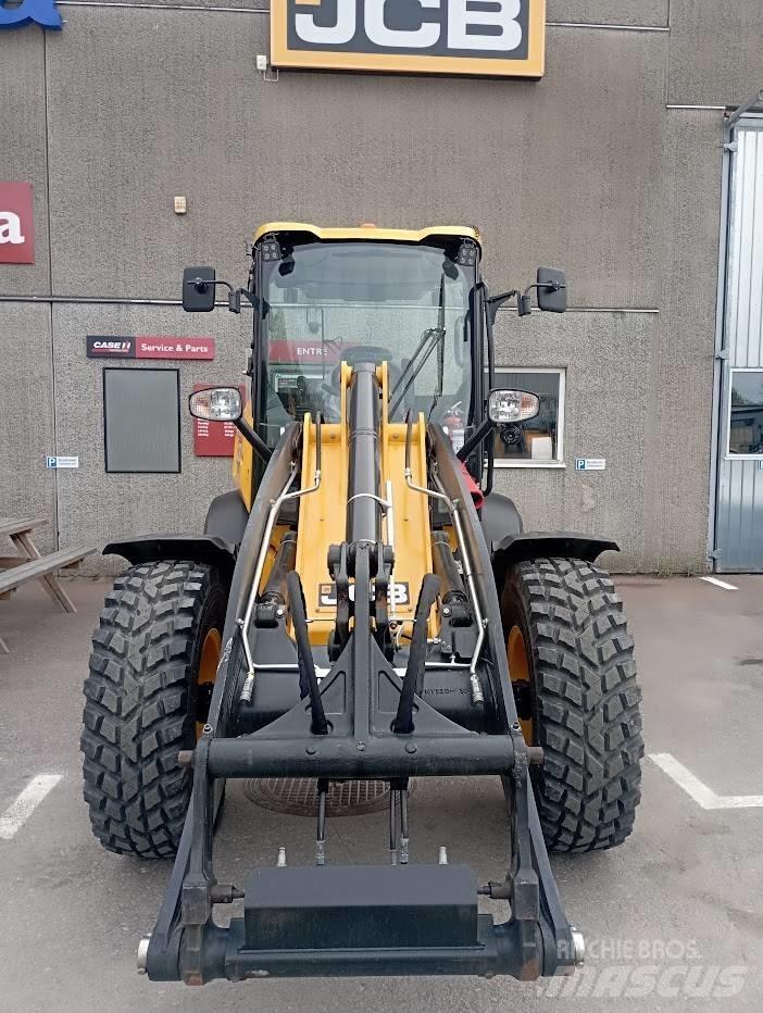 JCB 409 Gumikerekes homlokrakodók