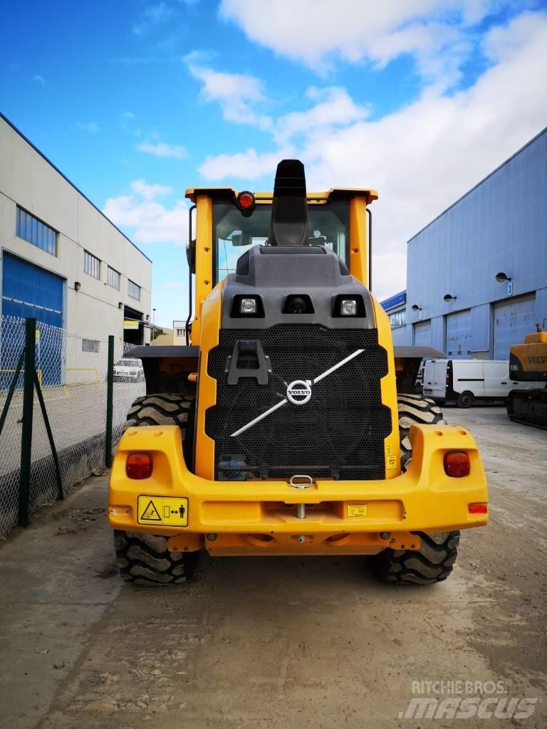Volvo L 60 H Gumikerekes homlokrakodók
