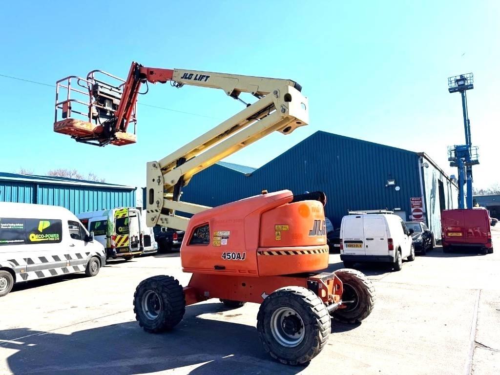 JLG 450 AJ Karos emelők