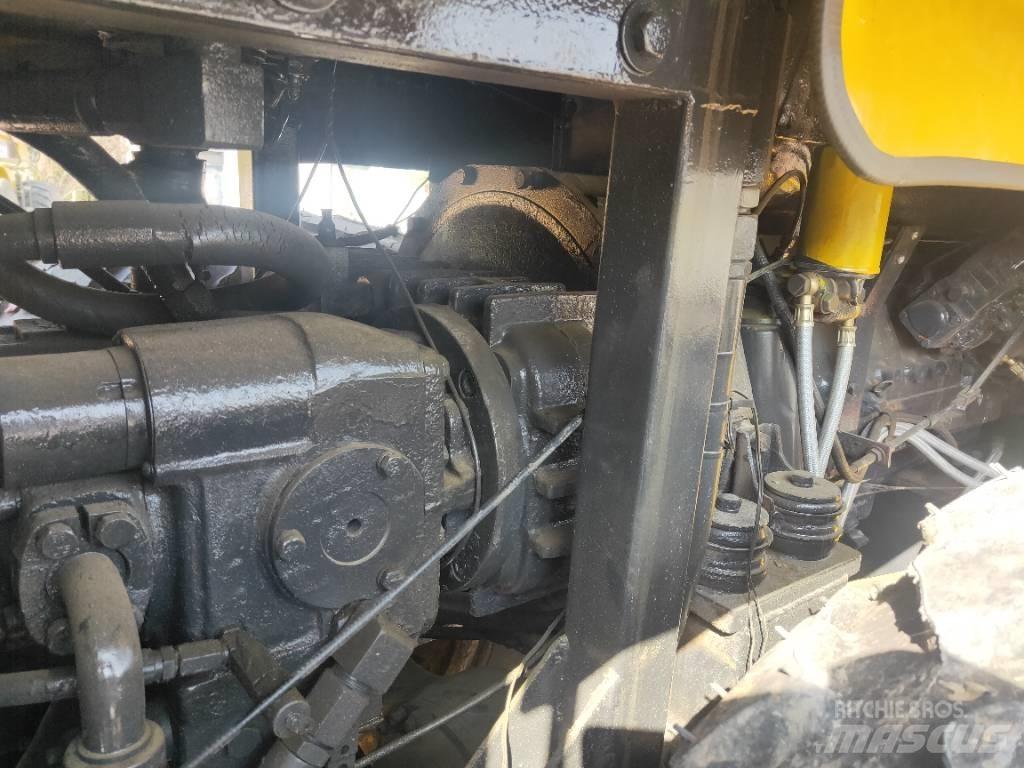 Dynapac CA301D Egydobos hengerek