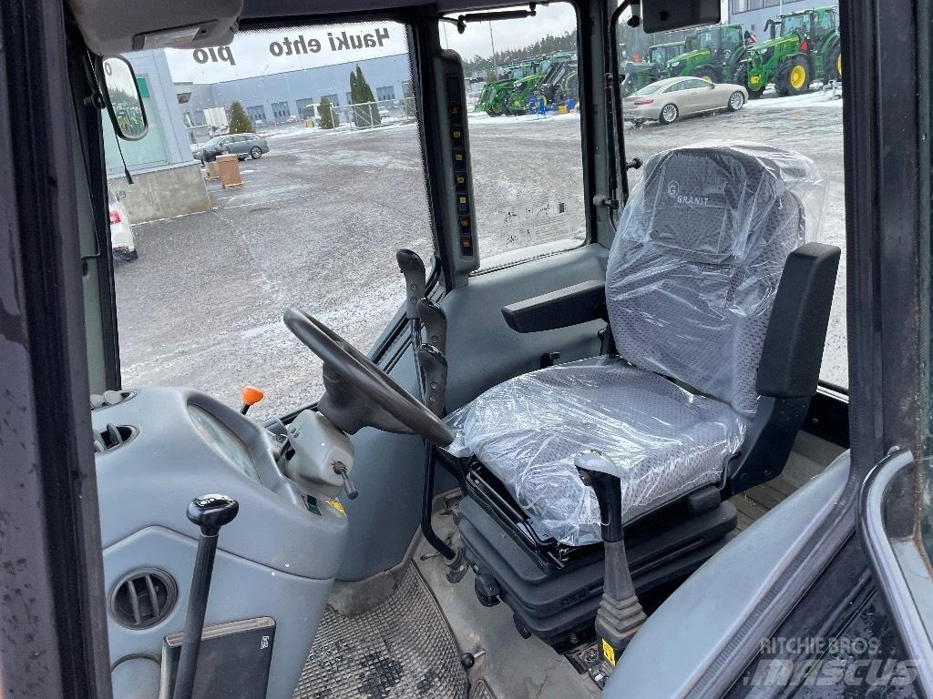 Valtra A 95 Traktorok
