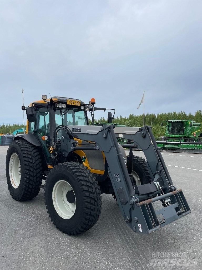 Valtra A95 Traktorok