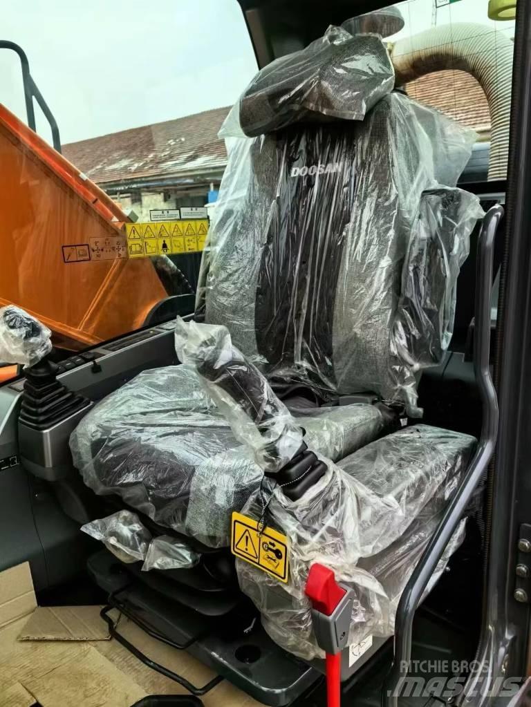 Doosan DX215 Lánctalpas kotrók
