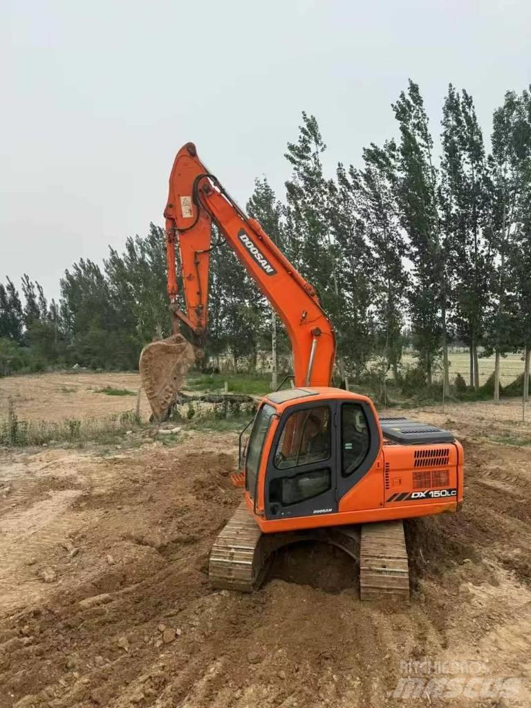 Doosan DX150 Lánctalpas kotrók
