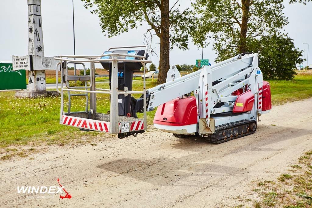Dino 185 XTC II Teherautóra szerelt emelők és állványok