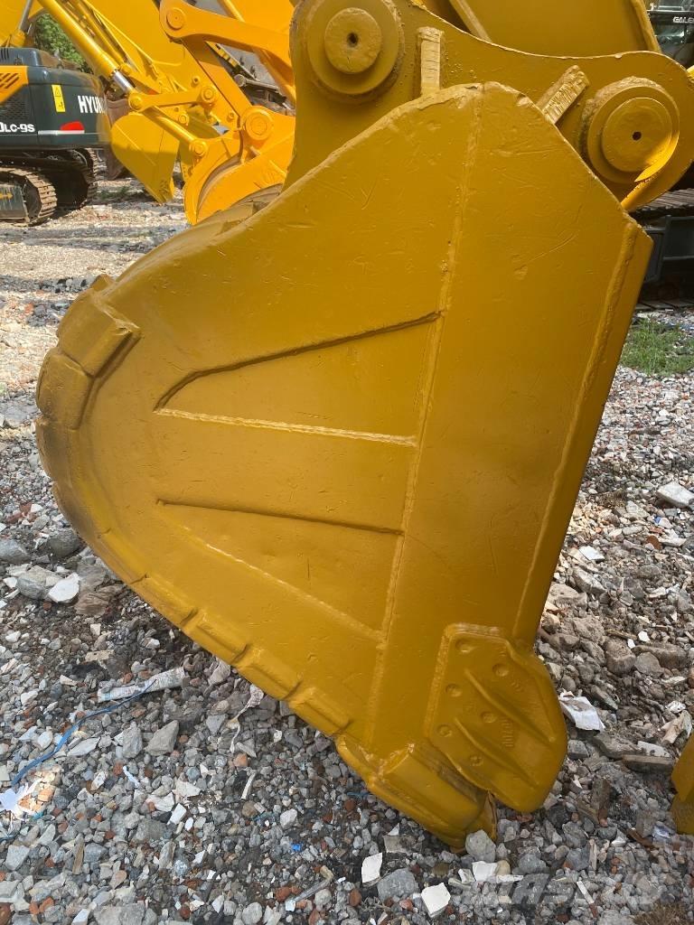 CAT 320 C L Lánctalpas kotrók