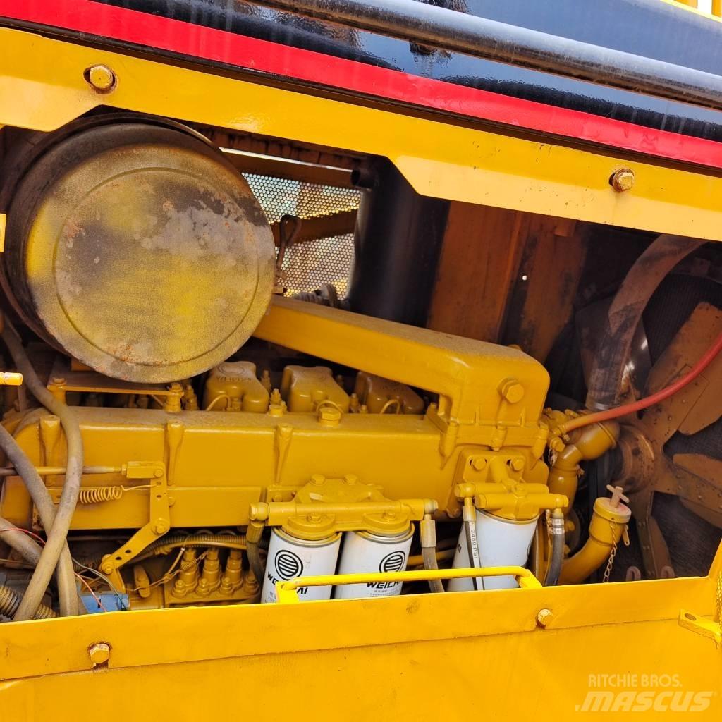 CAT D 7 R lánctalpas dózerek