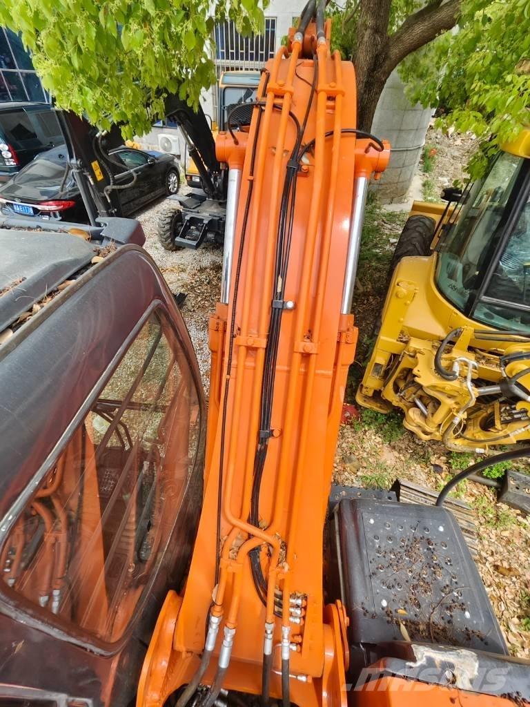 Hitachi ZX 120 Lánctalpas kotrók
