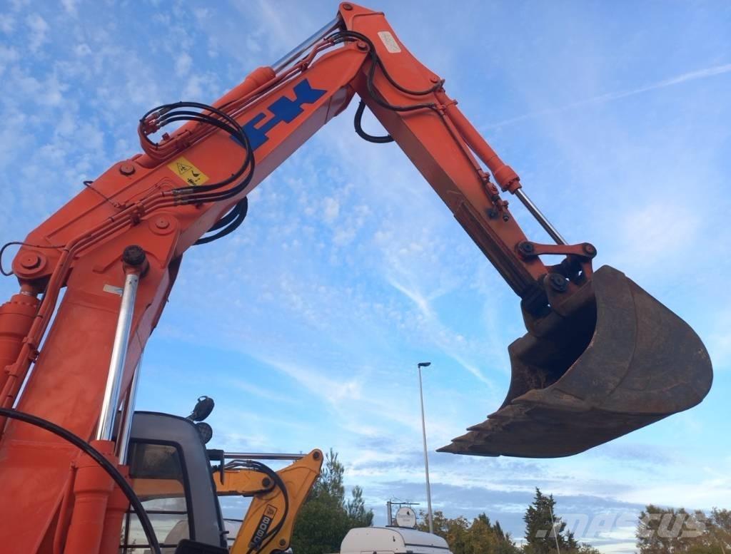 Fiat-Kobelco EX135 Lánctalpas kotrók
