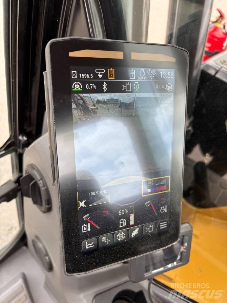 CAT 310 Lánctalpas kotrók