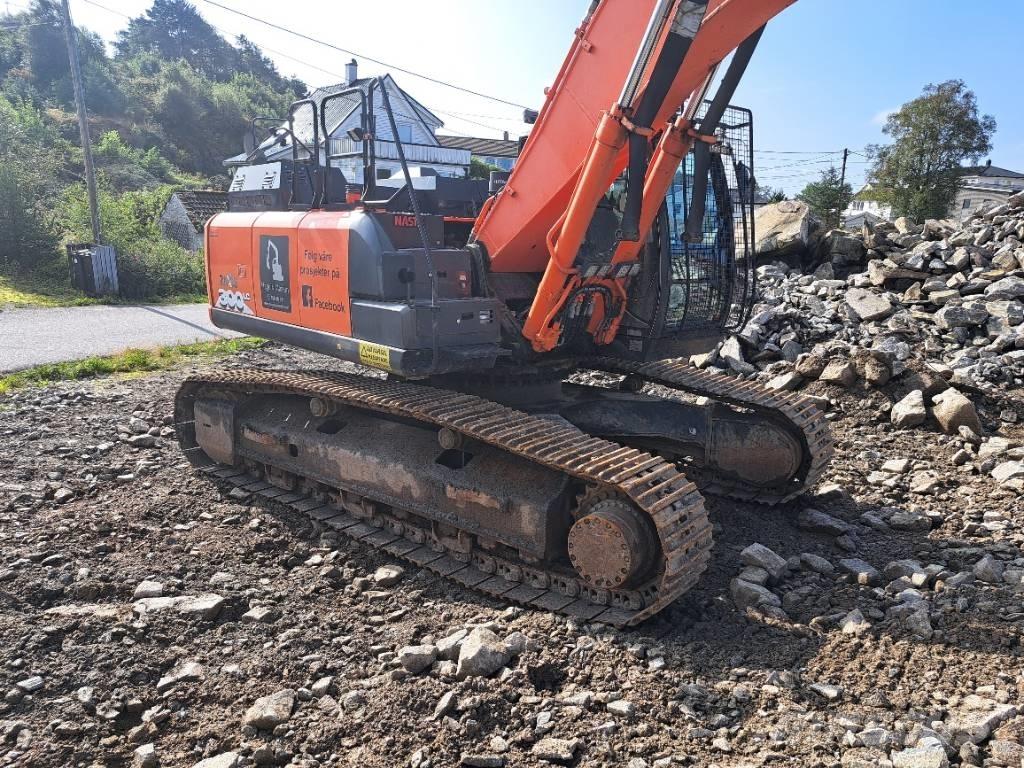 Hitachi ZX 300 LC-6 Lánctalpas kotrók