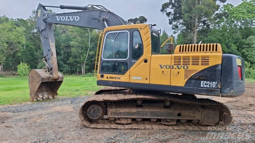 Volvo EC210B Lánctalpas kotrók