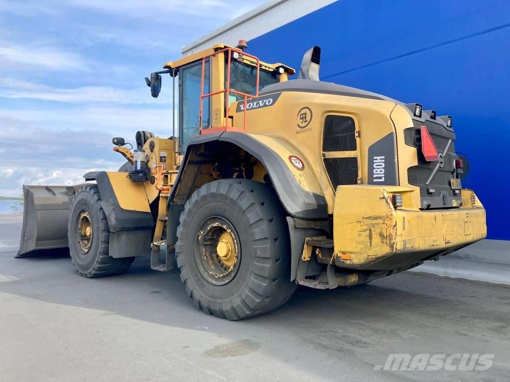 Volvo L 180 H Gumikerekes homlokrakodók