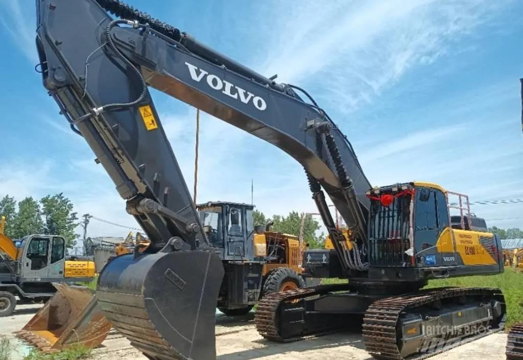 Volvo 480D Lánctalpas kotrók