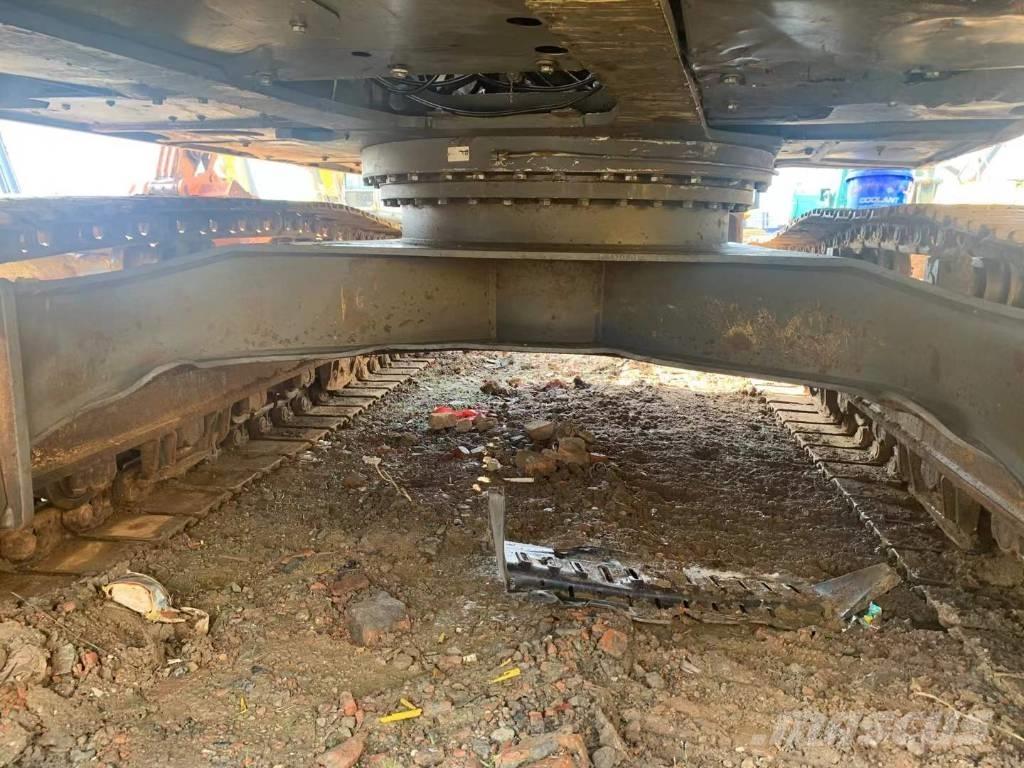 Volvo EC 210 Lánctalpas kotrók