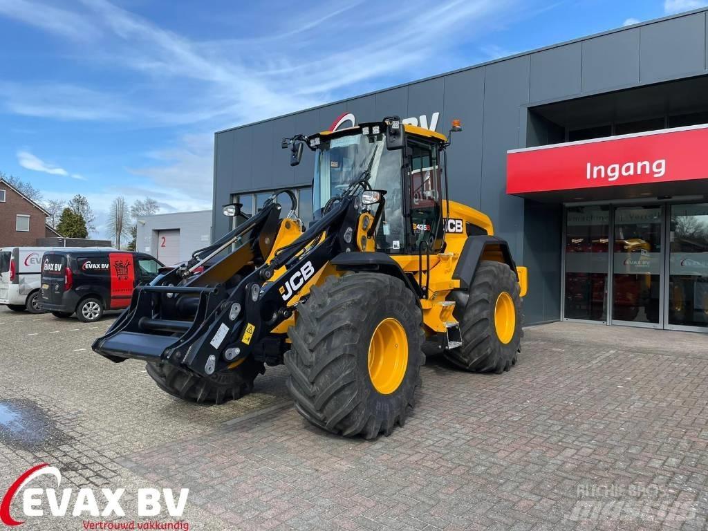JCB 435S (DEMO) Gumikerekes homlokrakodók