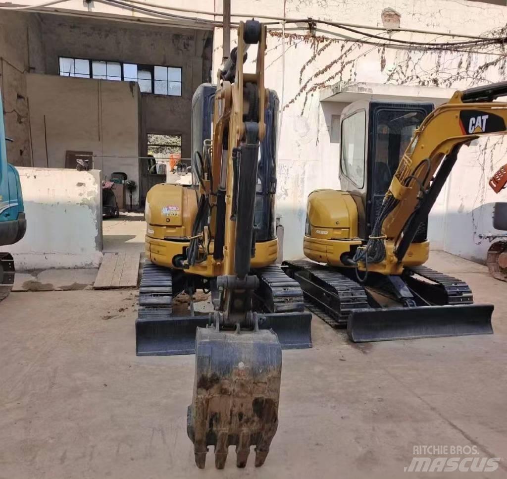 CAT 303 CR Mini kotrók < 7t