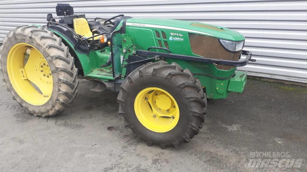 John Deere 5075GL Traktorok