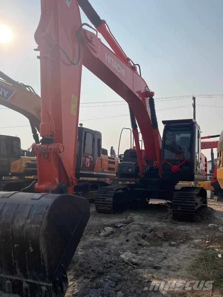 Hitachi ZX 210 Lánctalpas kotrók