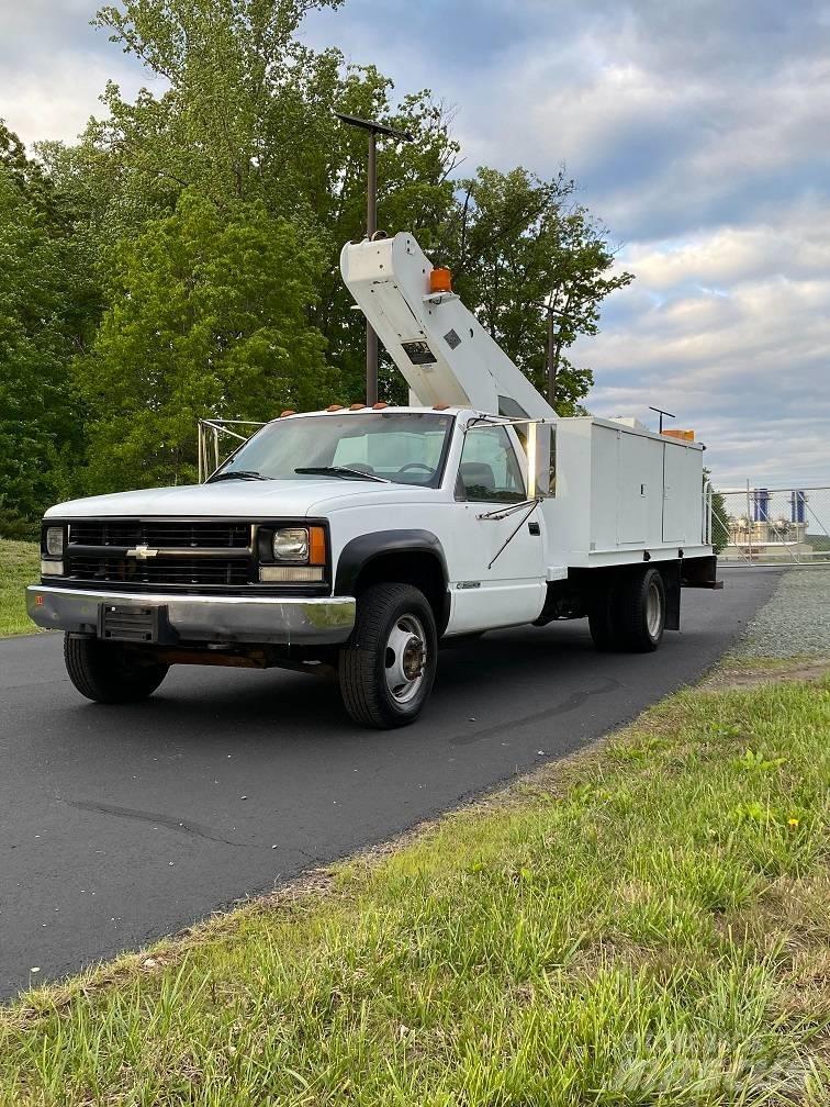 Chevrolet K3500 Kis teherszállító/Platós kocsi