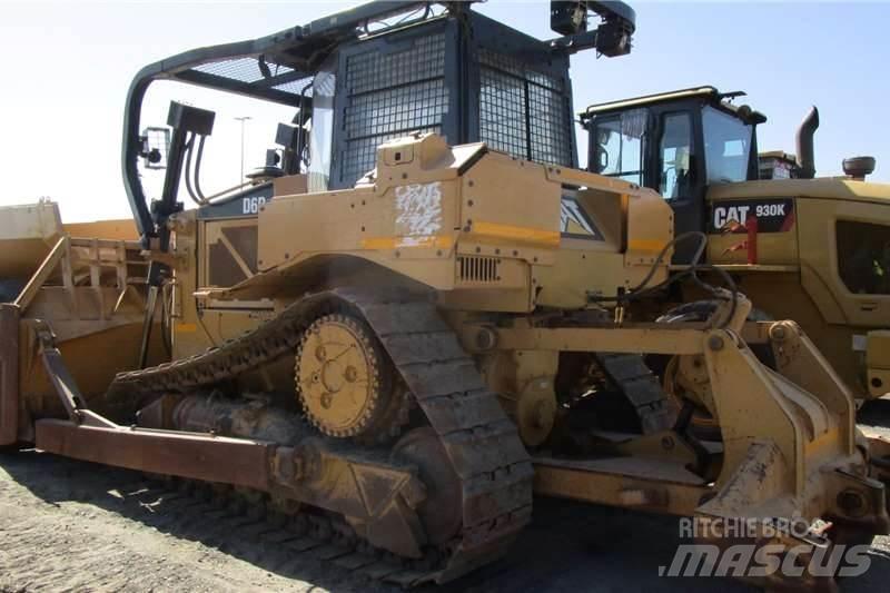 CAT D6R2 lánctalpas dózerek