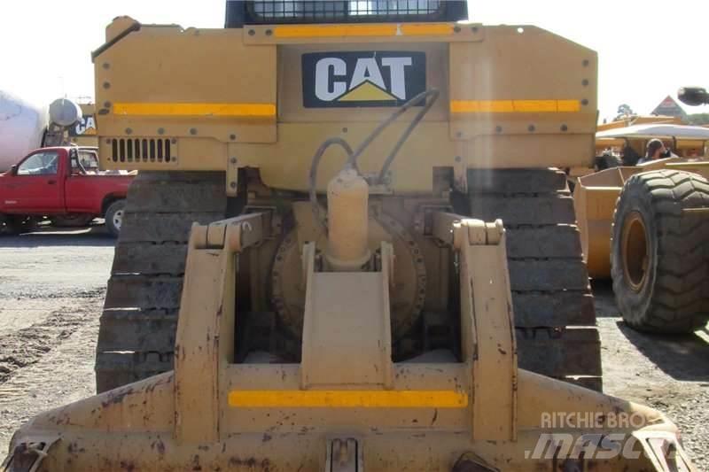 CAT D6R2 lánctalpas dózerek