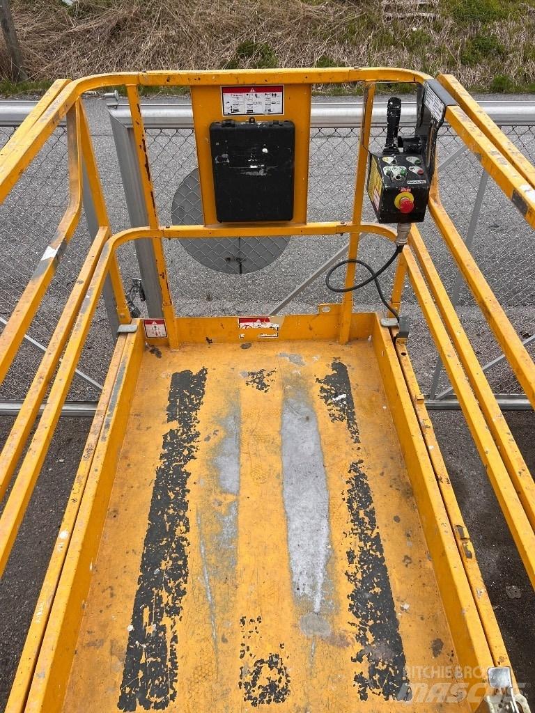 Haulotte Compact 12 Ollós emelők