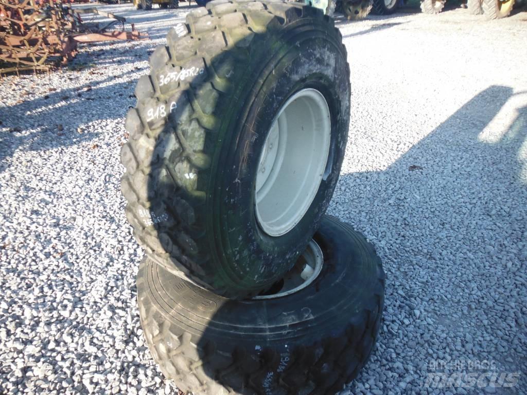Michelin 365/85R20 Gumiabroncsok, kerekek és felnik