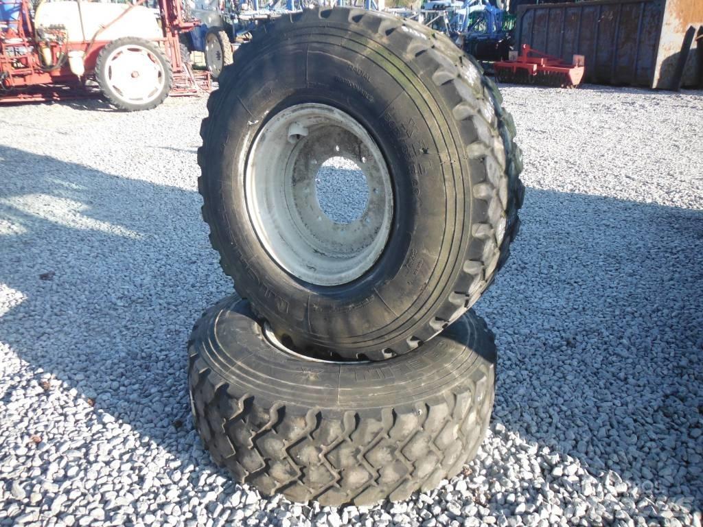 Michelin 365/85R20 Gumiabroncsok, kerekek és felnik