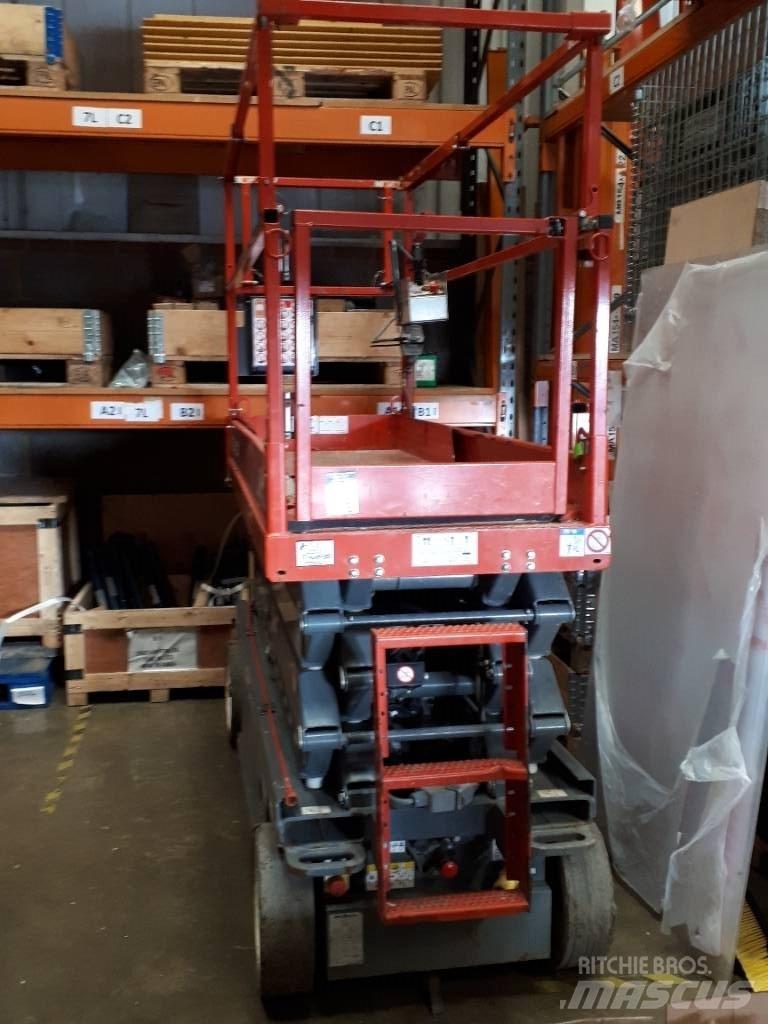 SkyJack SJ 3226 Ollós emelők