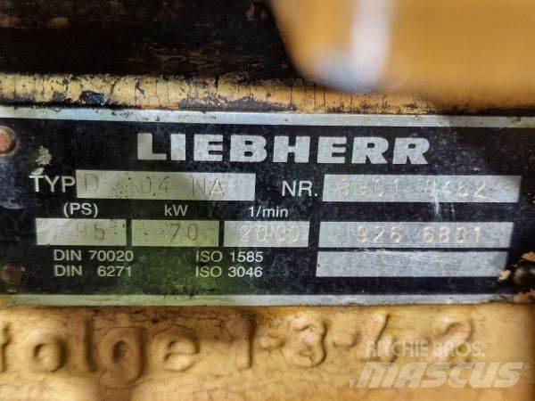 Liebherr D 904 NA Motorok