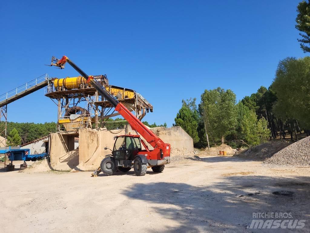 JCB 535-140 535-140 Teleszkópos rakodók