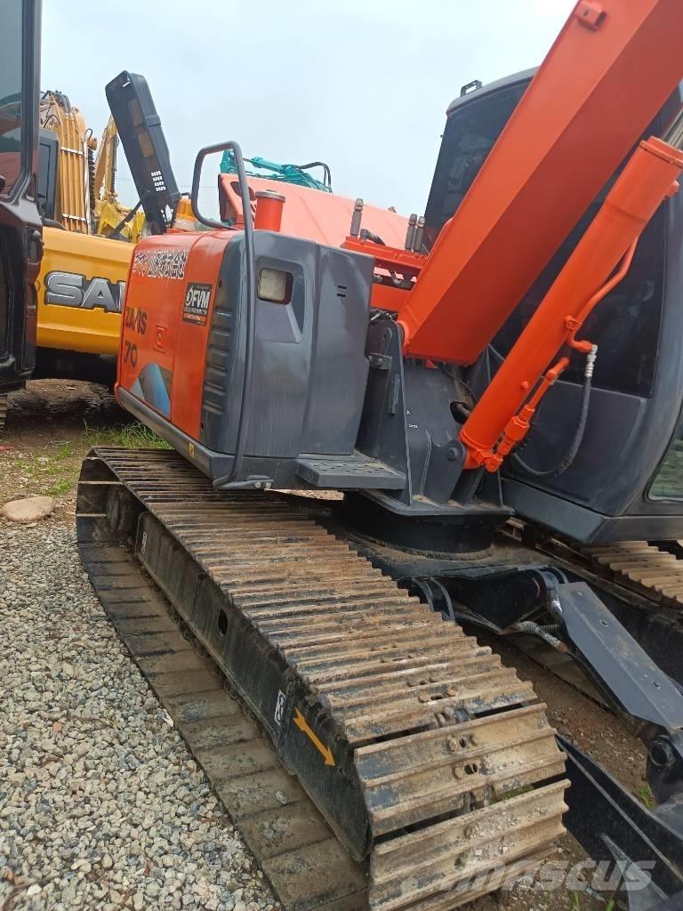 Hitachi ZX 70 Lánctalpas kotrók