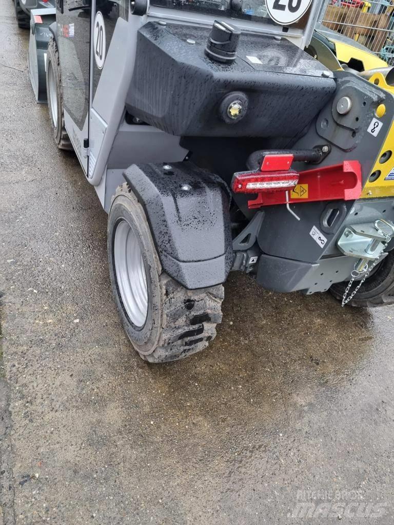 Wacker Neuson TH 412 Teleszkópos rakodók