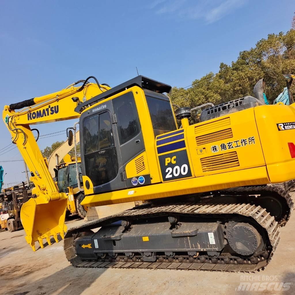 Komatsu PC 200-8N1 Lánctalpas kotrók
