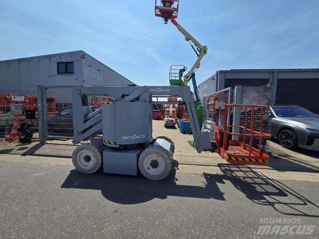SkyJack SJKB 33 N Karos emelők