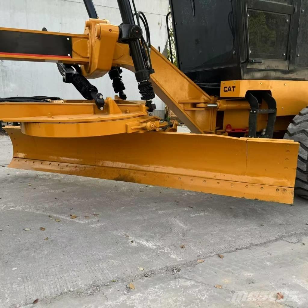 CAT 140G Gréderek