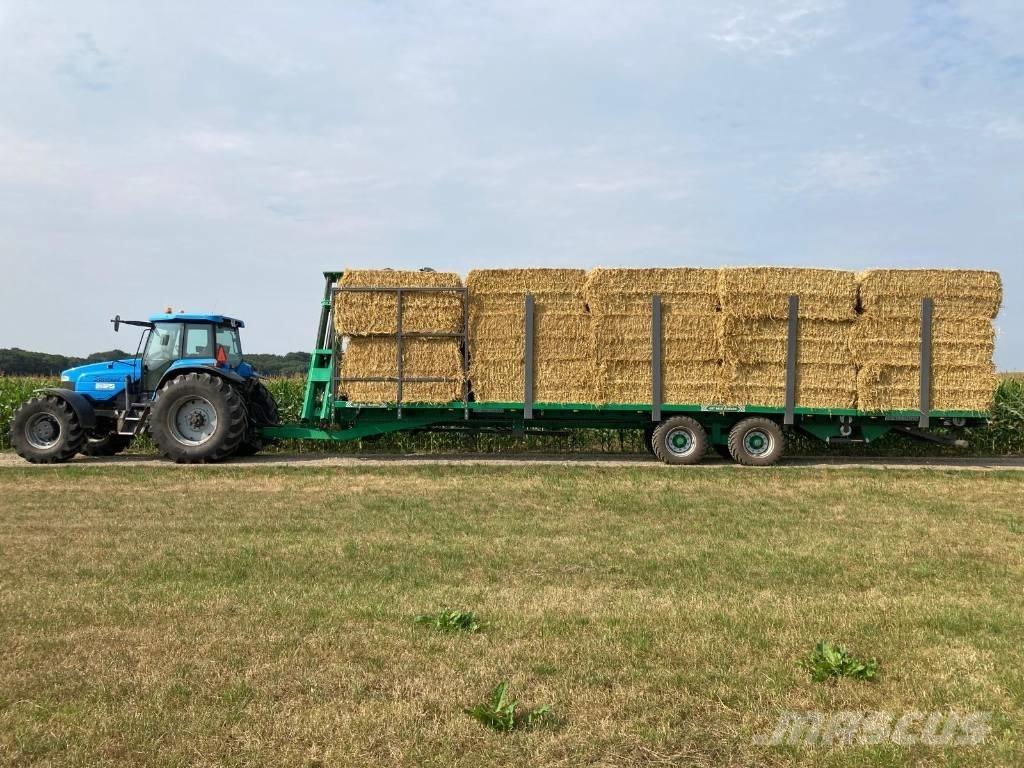  BALE STACKER GST Bálaszállító pótkocsi