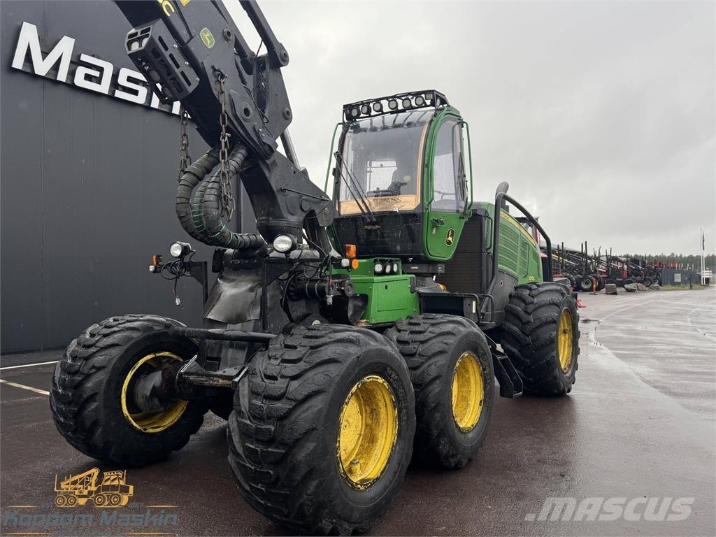John Deere 1270G Betakarítók
